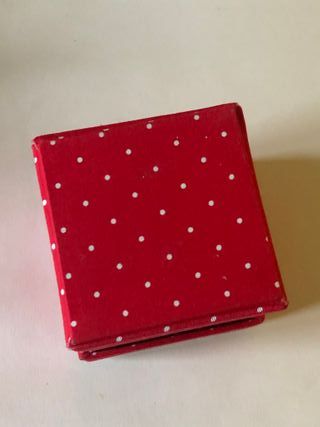 Kit Cucito HobbyGift scatola a pois – NUOVO