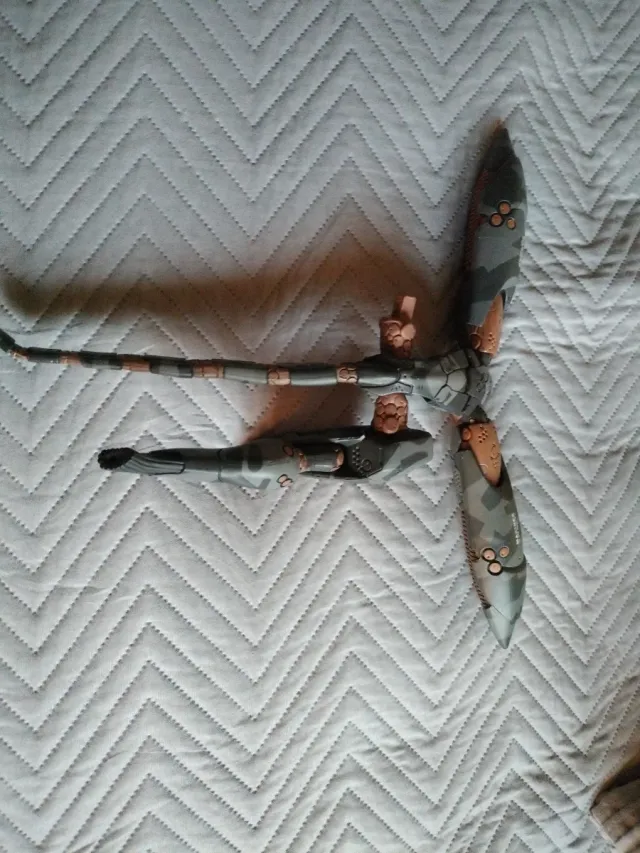 Metal Gear Ray McFarlane Incompleto