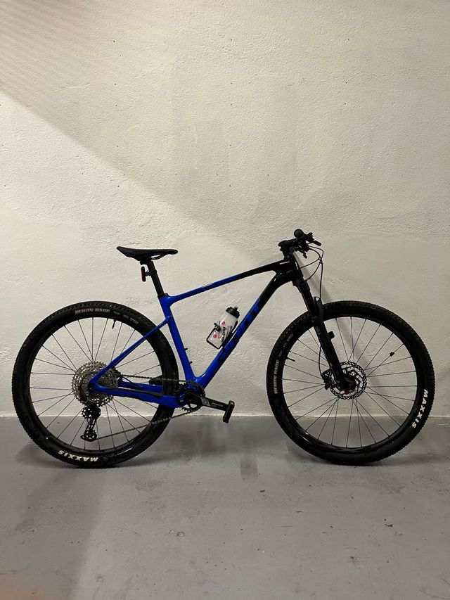 Bicicleta Giant XTC Carbono MTB