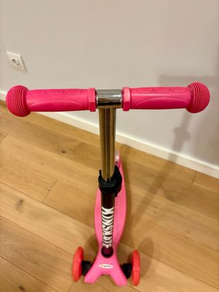 Patinete infantil 3 ruedas rosa ruedas con luces