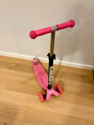 Patinete infantil 3 ruedas rosa ruedas con luces