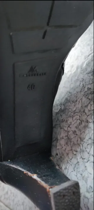 Botines Martinelli Talla 40 Negro Usados