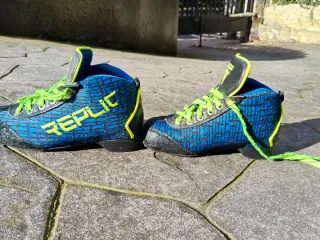 Botas Hockey Patines, talla 35 Replic buen estado