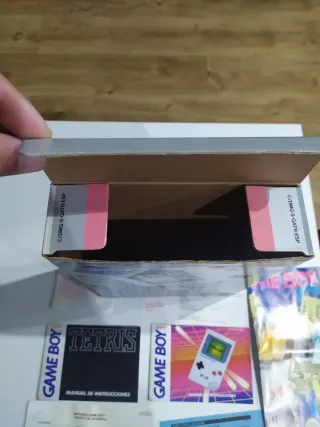 NINTENDO GAME BOY DMG