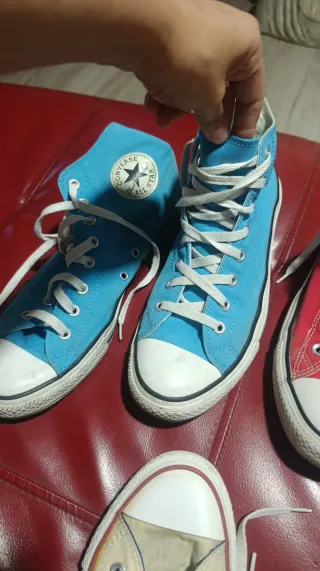 Lote Converse Azul, Rojo y edicion limitada