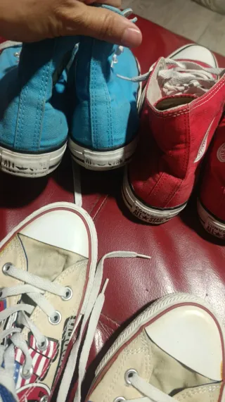 Lote Converse Azul, Rojo y edicion limitada