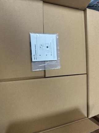 Volante Logitech con Pedales y Panel#F0H0U9