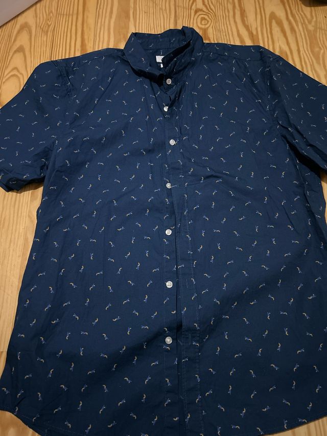 Camisa estampada hombre azul