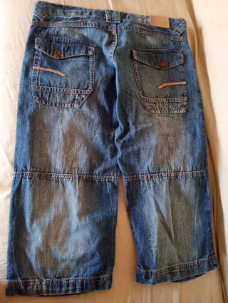 Pantalones cortos chico grises