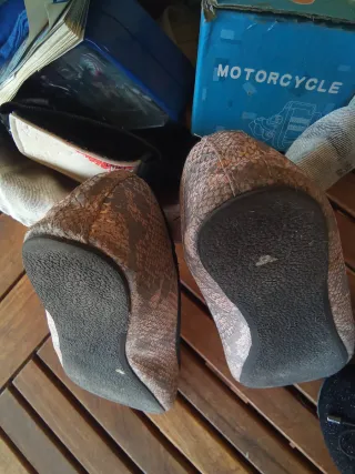 2 Manoletinas Negras y beige