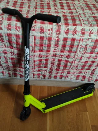 Patinete Oxelo color verde lima