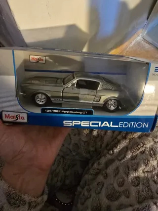 Maisto 1:24 Ford Mustang GT 1967 Edición Especial