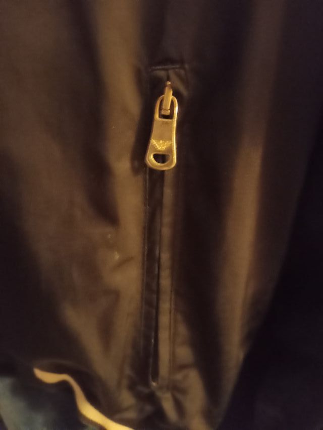 Chaqueta EA7 Giorgio Armani Impermeable