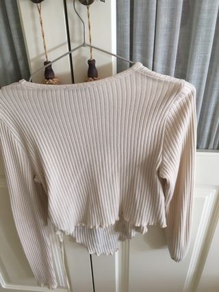 Bershka Suéter Ajustable Mariposa Talla S