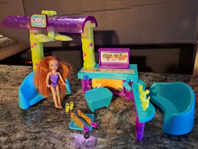 POLLY POCKET - PATIO BARBACOA