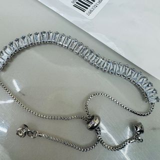 Bracciale con zirconi taglio baguette