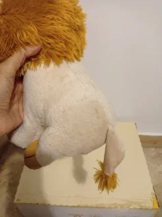 Peluche leoncino morbido