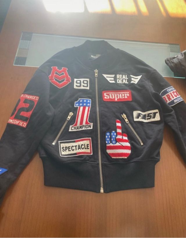 Chaqueta Bomber Love Moschino Negra