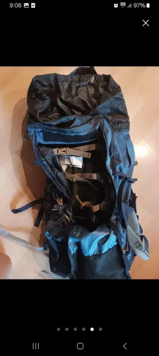 Mochila Trekking Forclaz Trek 500 Nueva