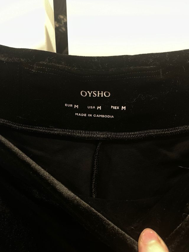 Pantalones Oysho terciopelo negro