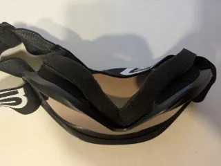 Gafas de esquí con lente naranja