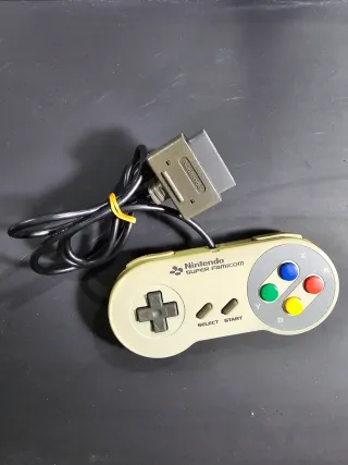 Controller Nintendo Super Famicom