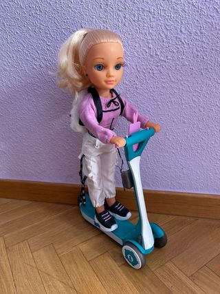 Nancy Un Día con mi Patinete