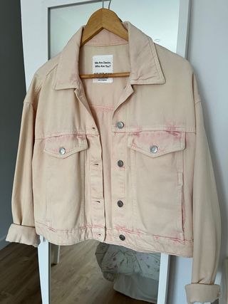 Cazadora vaquera rosa Pull&Bear