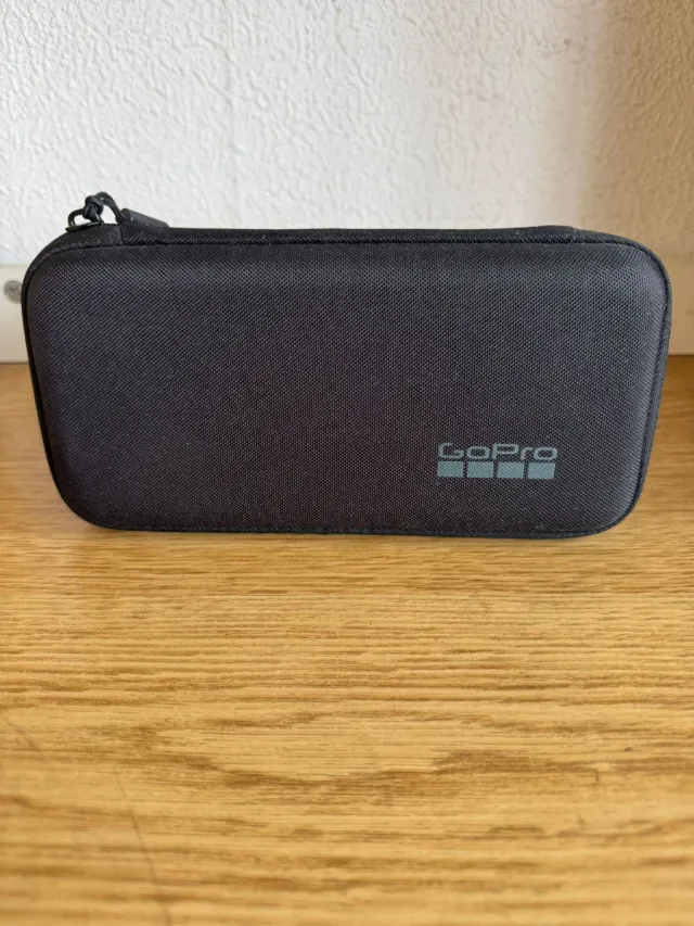 GoPro 10 Hero Black Quase nova