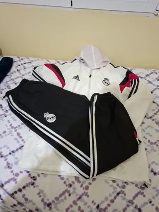 Conjunto Adidas Chaqueta y Pantalón Talla XXL