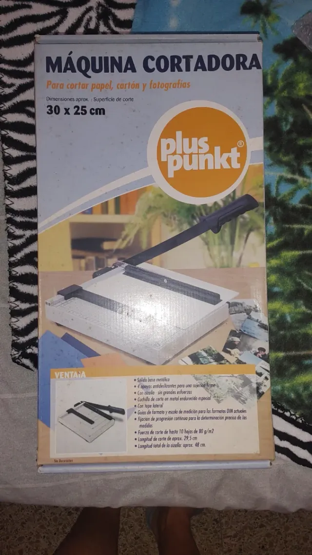 Cortadora de papel Plus Punkt 30x25cm