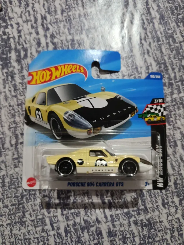 Hot Wheels Porsche 904 Carrera GTS