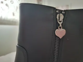 Botines negros Stradivarius piel