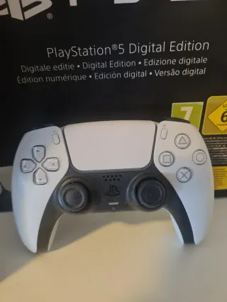 PS5 Edición Digital 825GB