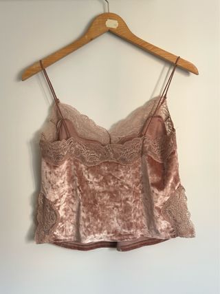 Top tirantes terciopelo Bershka rosa
