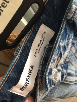 Minifalda vaquera con cremalleras