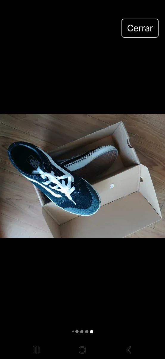 Vans Talla 38 Negras y Blancas