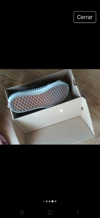 Vans Talla 38 Negras y Blancas