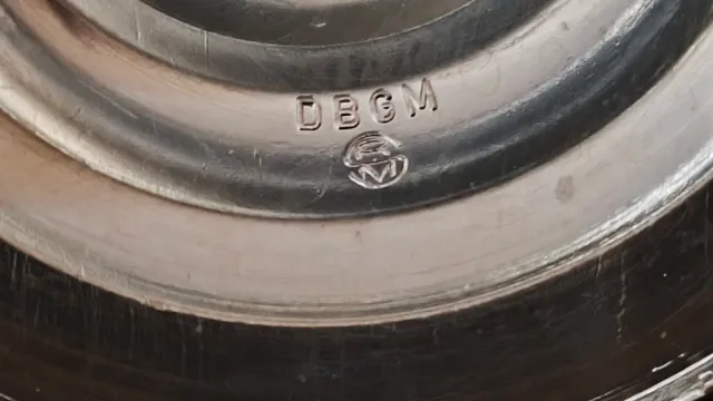 Lote 3 jarras alemanas cerámica con relieve