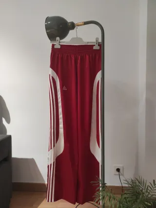 Pantalón Adidas Rojo