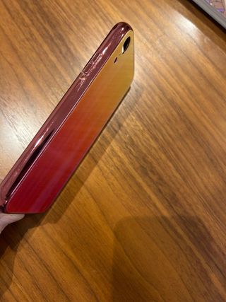 Custodia iPhone XR con effetto iridescente sfumato