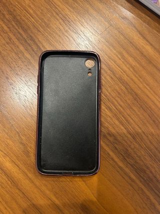 Custodia iPhone XR con effetto iridescente sfumato