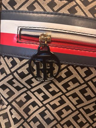 Bolso Tote Tommy Hilfiger Beige y Negro original