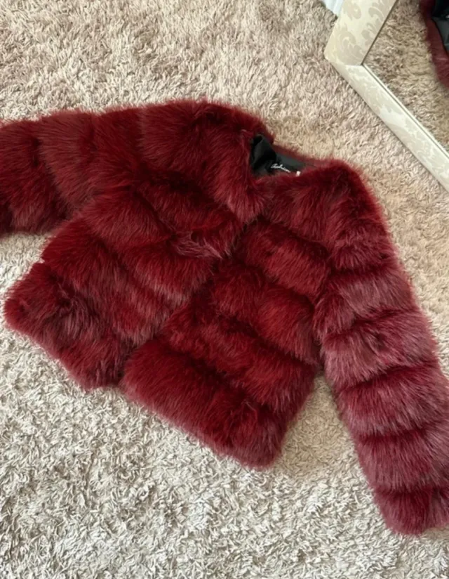 Chaqueta pelo sintético talla S/M faux fur cherry
