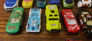 Lotto 35 macchinine metallo da collezione