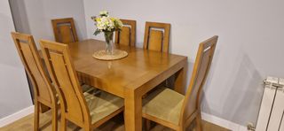 Mesa y 6 Sillas Comedor Madera