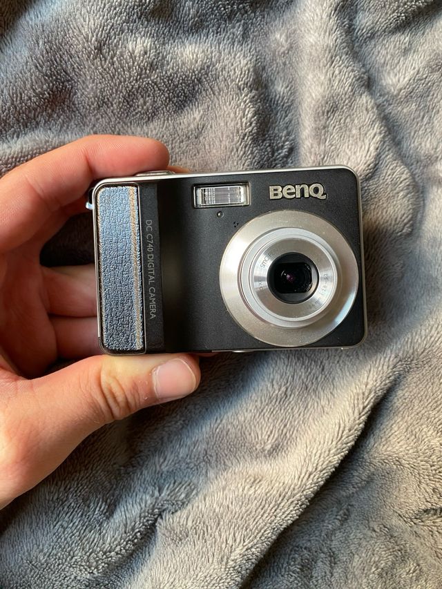 Cámara Digital BenQ DC C740