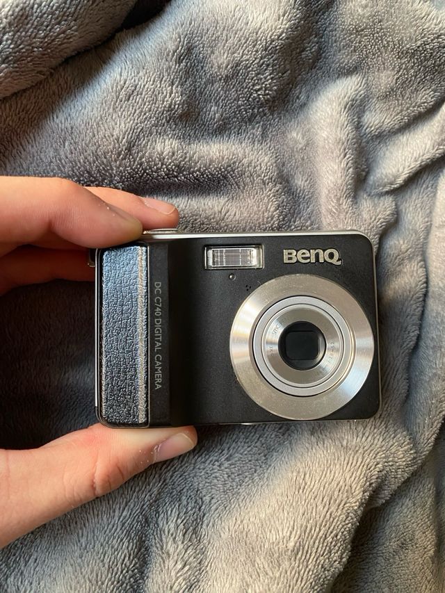 Cámara Digital BenQ DC C740
