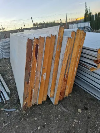 Chapas sandwich panel