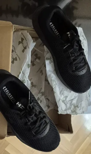 Under Armour Charged Pursuit 3 Talla 40.5